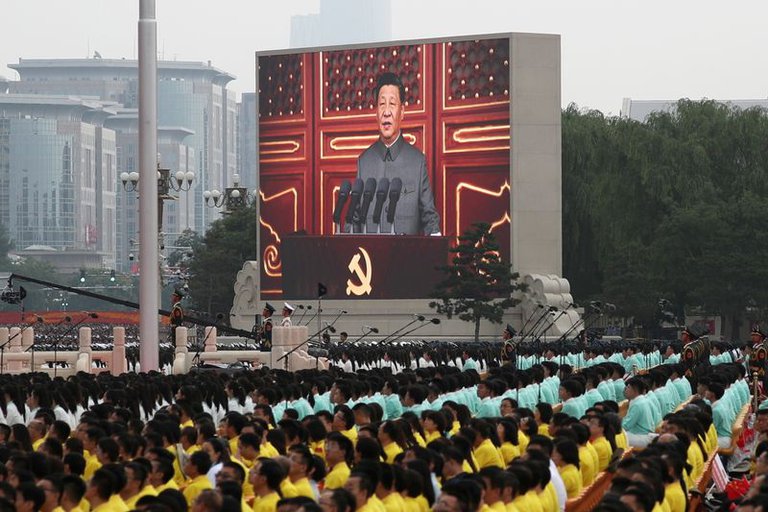 Lee más sobre el artículo El régimen chino lanzó una nueva guía de educación para que la población piense igual a Xi Jinping