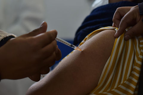 Lee más sobre el artículo Bolivia registra 3.550 casos nuevos de coronavirus durante el primer día del año