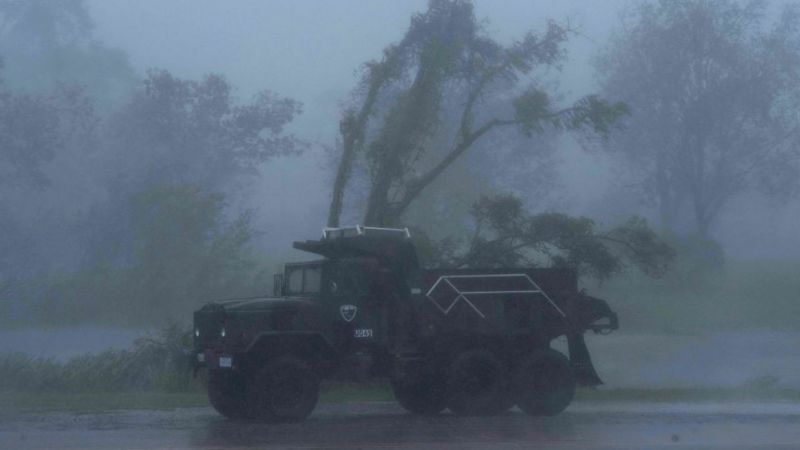 Lee más sobre el artículo Huracán Ida: la “extremadamente peligrosa” tormenta azota el sur de Estados Unidos y deja cerca de un millón de personas sin electricidad