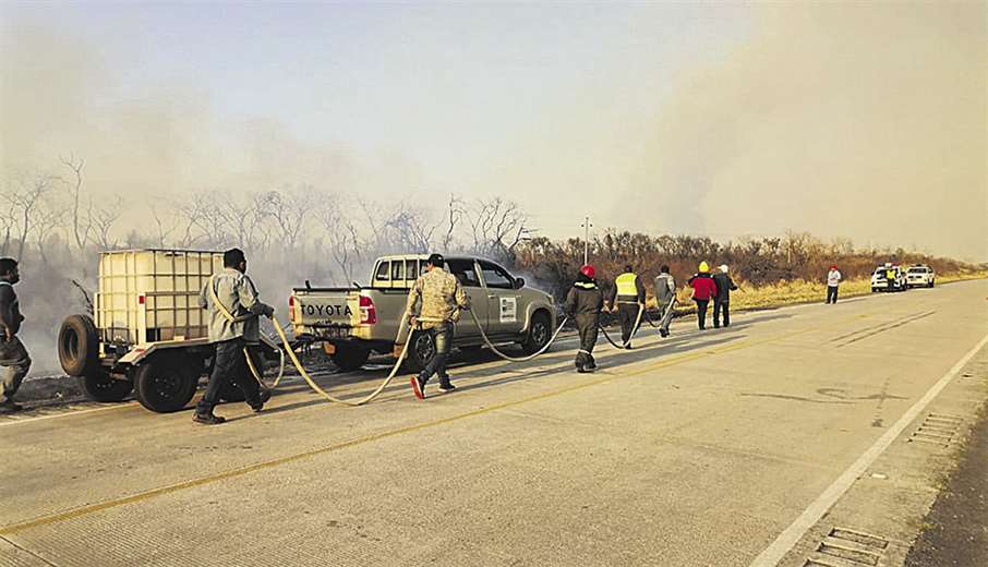 Lee más sobre el artículo Los incendios ya arrasaron con más de 150.000 hectáreas en Santa Cruz y el Gobierno minimiza el avance de las llamas