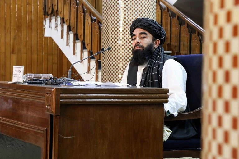 Lee más sobre el artículo Los talibanes completaron la lista de funcionarios de su Gobierno sin incluir mujeres y sólo con algunas minorías