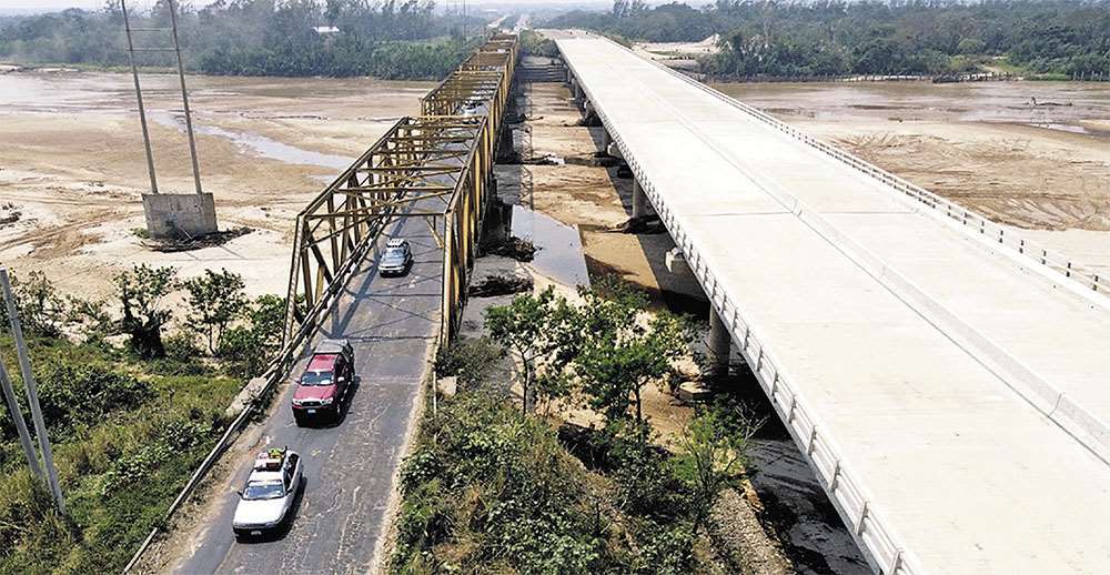 Lee más sobre el artículo Santa Cruz recibió el 7,7% de inversión pública, pese a generar el 29% del PIB