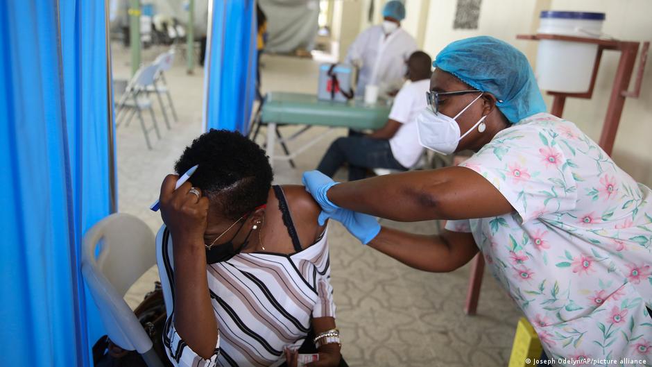 Lee más sobre el artículo OPS: apenas 39% tienen vacunas completas en América latina