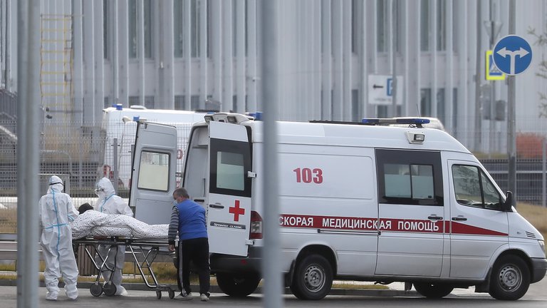 Lee más sobre el artículo Rusia registró más de 900 muertos por coronavirus por segundo día consecutivo