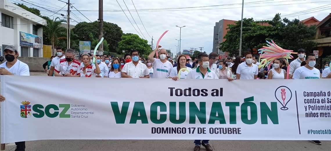 Lee más sobre el artículo Con una caminata dan inicio al Vacunatón, con la misión de inmunizar a niños menores de 6 años