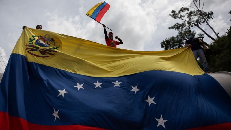 Lee más sobre el artículo Elecciones en Venezuela: qué hace diferentes a las “megaelecciones” de este domingo y cómo ha cambiado la oposición que regresa a las urnas