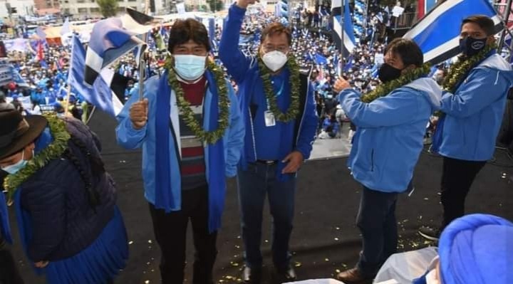 Lee más sobre el artículo Anuncian que Arce, Choquehuanca y asambleístas del MAS participarán en la marcha desde Caracollo