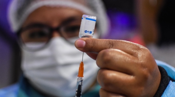 Lee más sobre el artículo Covid-19: Bolivia suministró más de 9.9 millones de vacunas entre las diferentes dosis