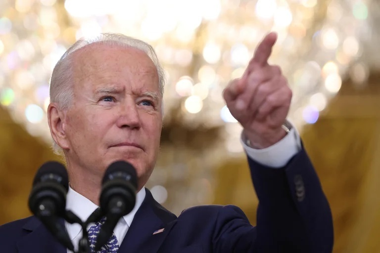 Lee más sobre el artículo Joe Biden advirtió a Rusia que sufrirá “rápidas y severas consecuencias” si abandona la vía diplomática en la crisis de Ucrania