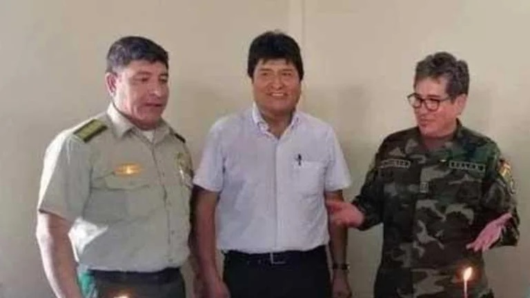 Lee más sobre el artículo La DEA reveló que el ex jefe policial antidrogas del gobierno de Evo Morales ofrecía protección armada al narcotráfico en Bolivia