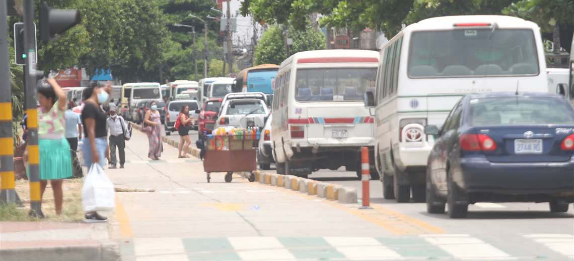 Lee más sobre el artículo Ante el pedido de transportistas, Alcaldía ratifica el retiro de los cordones del BRT