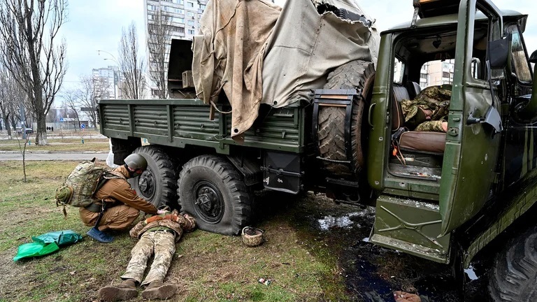 Lee más sobre el artículo Rusia admitió 498 bajas en su ejército desde el inicio de la invasión a Ucrania