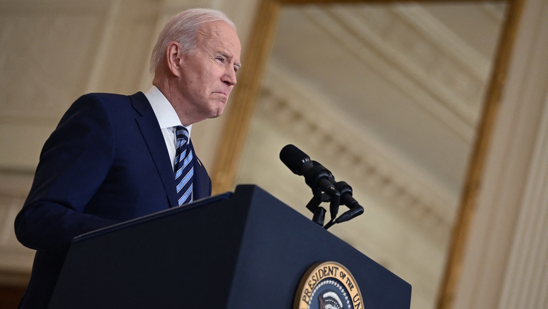 Lee más sobre el artículo Biden anuncia más sanciones: limitar la capacidad de Rusia para hacer negocios en dólares, euros y libras para aislarla de la economía mundial