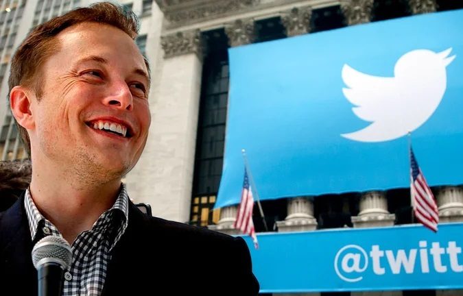 Lee más sobre el artículo Elon Musk es el nuevo dueño de Twitter: pagó USD 44.000 millones