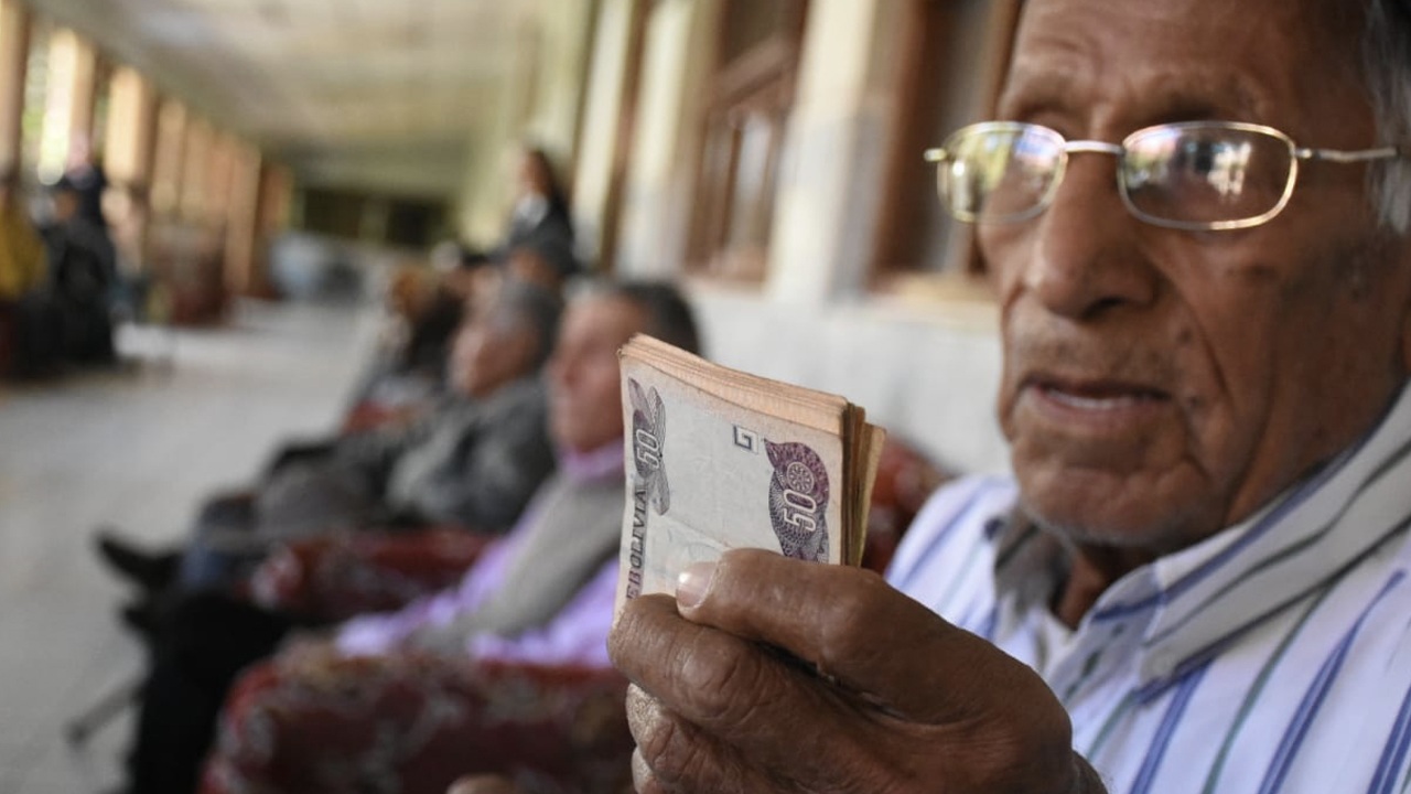 Lee más sobre el artículo Patrimonio de Fondo de la Renta Dignidad se desplomó en 66%
