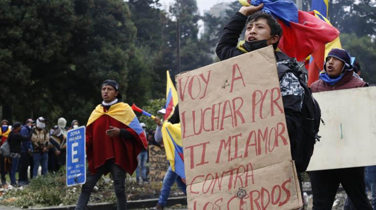 Lee más sobre el artículo Indígenas “no quieren dialogar”, dice gobierno de Ecuador tras jornada violenta