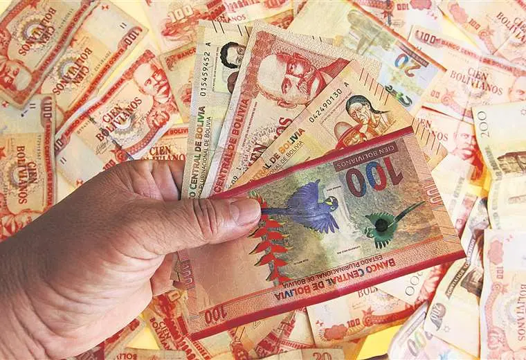 Lee más sobre el artículo Caída de las reservas internacionales pone en riesgo el valor de la moneda boliviana