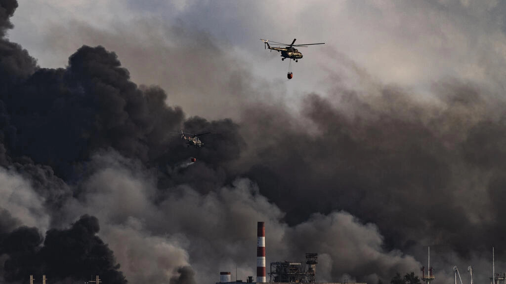 Lee más sobre el artículo Se incendia tercer tanque de combustible en oeste de Cuba