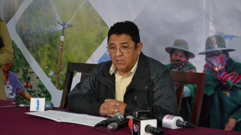 Lee más sobre el artículo Gobierno ahora pide a Yungas suspender marcha para dialogar