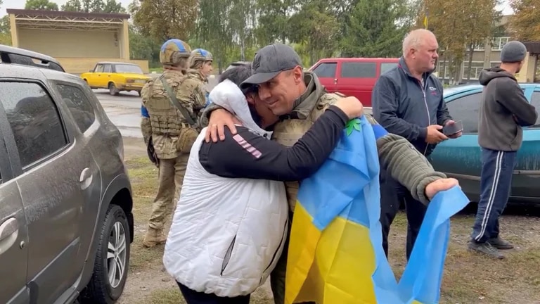 Lee más sobre el artículo Contraofensiva ucraniana: Kiev anunció que las fuerzas de Putin fueron expulsadas hasta la frontera en Kharkiv