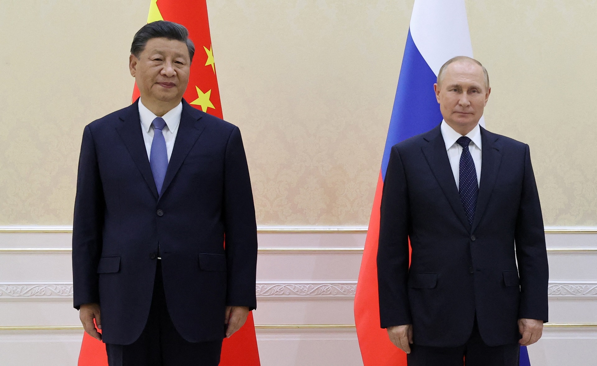 Lee más sobre el artículo Cumbre en Samarcanda: Xi Jinping le pidió a Putin que China y Rusia trabajen juntas como “grandes potencias”