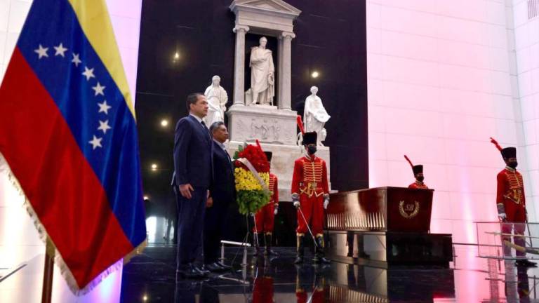 Lee más sobre el artículo Mayta visita Venezuela para “fortalecer” la cooperación bilateral