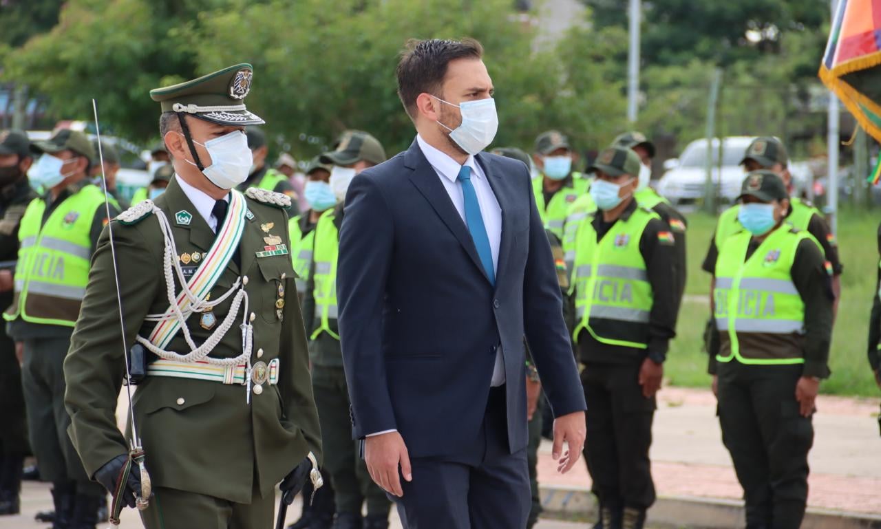 Lee más sobre el artículo Nueva ley busca reforzar control sobre la Policía, según opositores