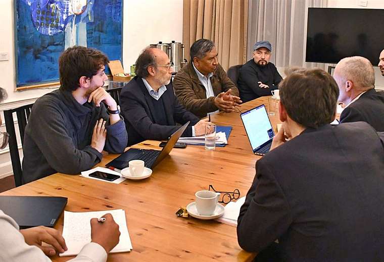 Lee más sobre el artículo El Canciller anuncia evaluación de fondo del fallo de la CIJ sobre el Silala y destaca que Bolivia no incumpliera obligaciones internacionales