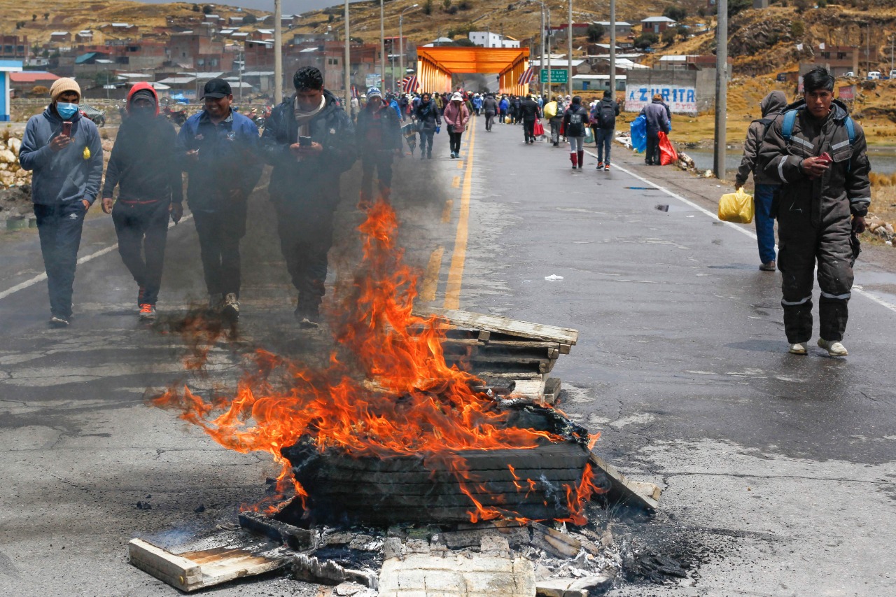 Lee más sobre el artículo Las pérdidas de exportadores bolivianos superan los $us 20 millones por conflicto en Perú