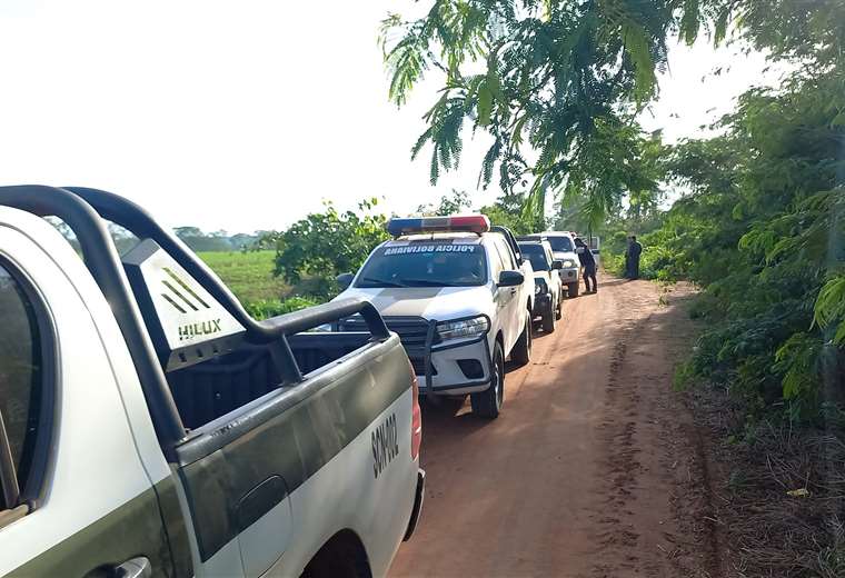 Lee más sobre el artículo Un contingente policial se traslada a Guarayos para ejecutar desalojos de áreas avasalladas