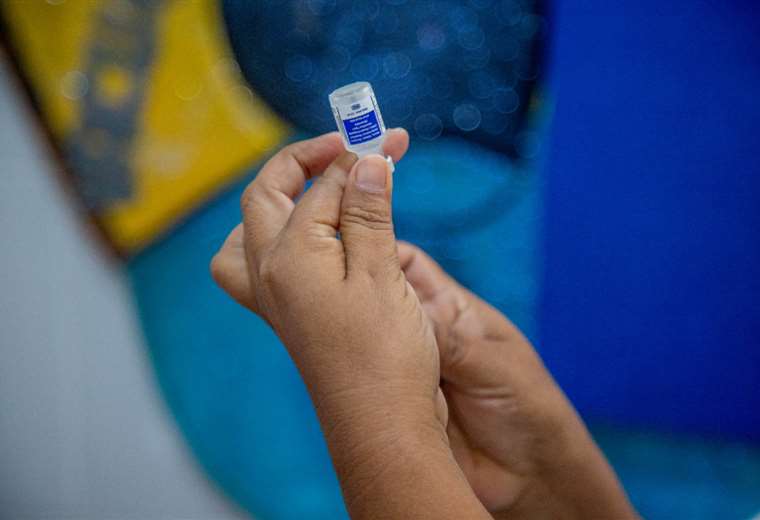 Lee más sobre el artículo Santa Cruz supera los 100 casos de coqueluche y las autoridades insisten en la vacunación
