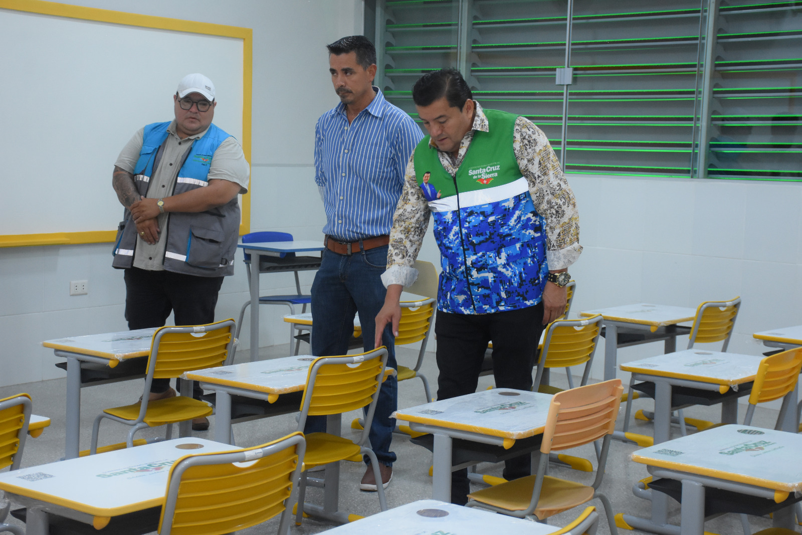 Lee más sobre el artículo Comienzan las clases en plena epidemia de dengue y con amenaza de maestros