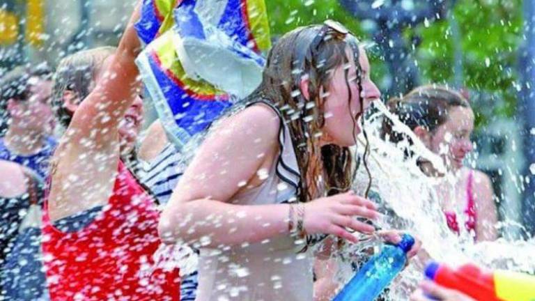 Lee más sobre el artículo Carnaval: quienes se excedan en el consumo de agua pasarán a la categoría de consumo comercial