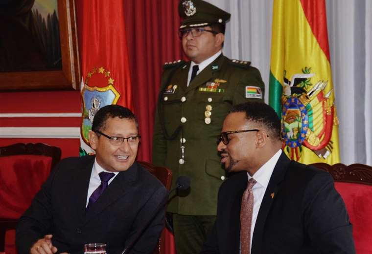 Lee más sobre el artículo Encargado de Negocios: Bolivia y EEUU mantienen una relación de mutuo respeto para ver en qué trabajar