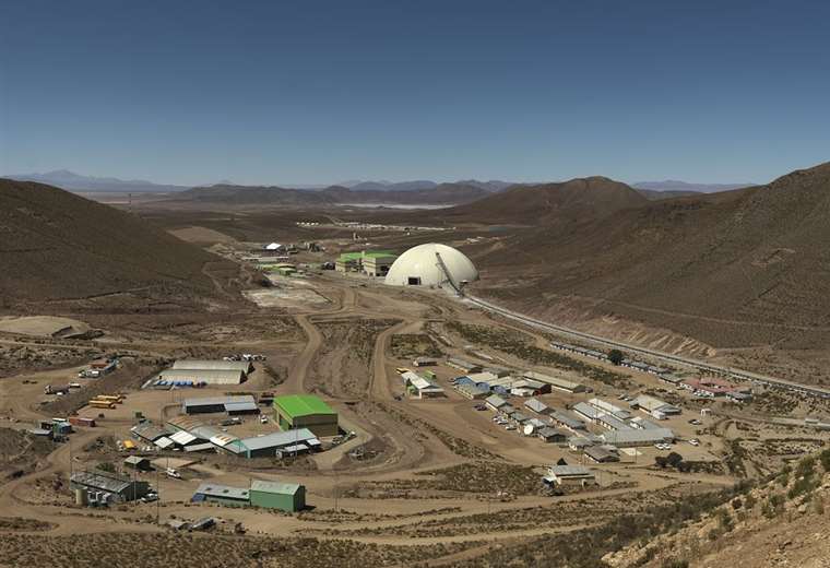 Lee más sobre el artículo Nuevos dueños de San Cristóbal reorientarán la explotación de la mina hacia la plata