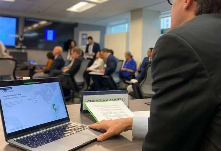 Lee más sobre el artículo CAF destinará $us 4.000 MM a proyectos de seguridad hídrica, inundaciones y sequías