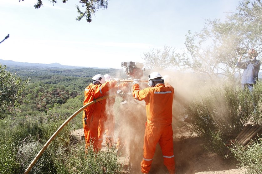 Lee más sobre el artículo YPFB ejecuta sísmica 2D en el área Vitiacua, proyecto del que se espera un potencial de 1 TCF de gas