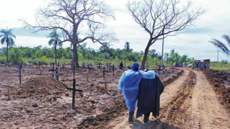 Lee más sobre el artículo Covid19 finaliza con 20 MM de muertos en el mundo, 22 mil en Bolivia