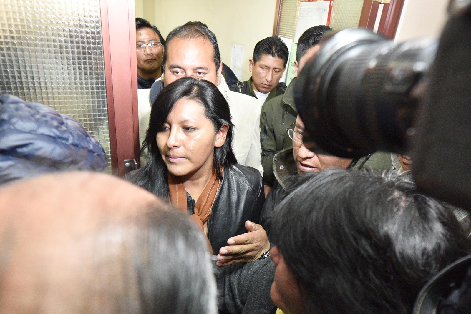 Lee más sobre el artículo Detención domiciliaria para la ex alcaldesa de El Alto Soledad Chapetón