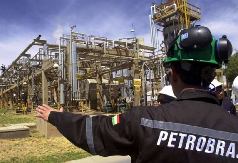 Lee más sobre el artículo Delegados de Petrobras llegarán a Bolivia en busca de más gas y fertilizantes, asegura el Gobierno
