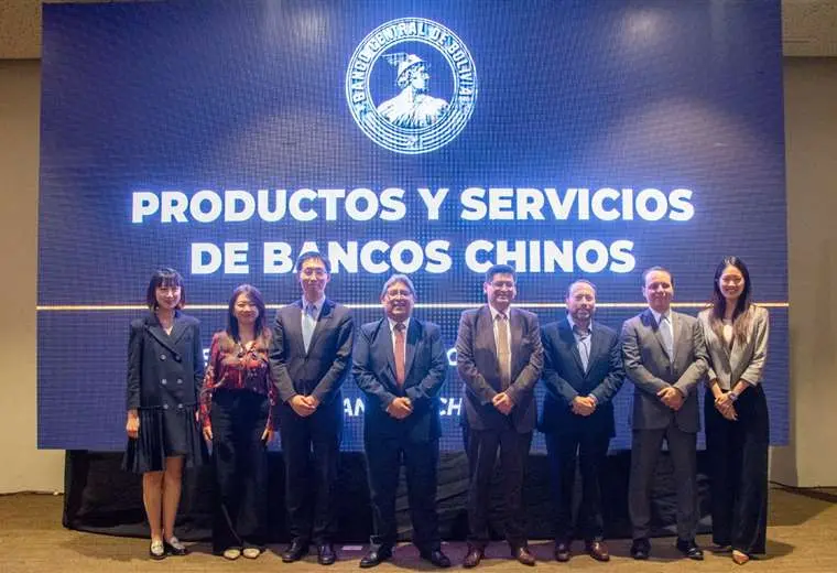 Lee más sobre el artículo Llegan a Bolivia ejecutivos de dos bancos chinos para impulsar el yuan en transacciones nacionales