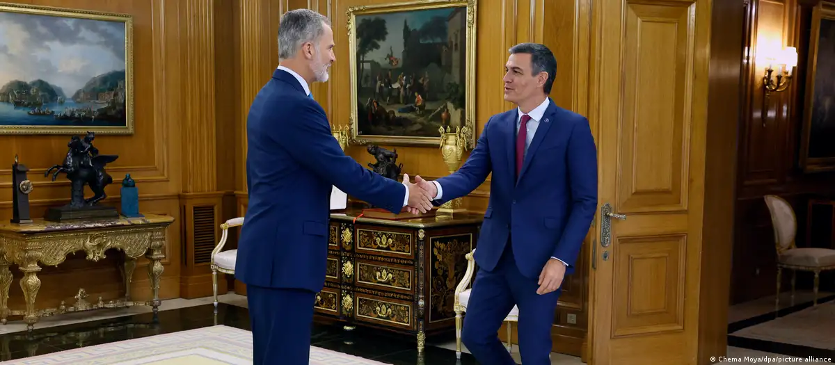 Lee más sobre el artículo El rey Felipe VI de España encarga a Pedro Sánchez intentar formar gobierno