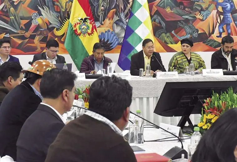 Lee más sobre el artículo Santa Cruz se quedó fuera del CNA en plena emergencia ambiental