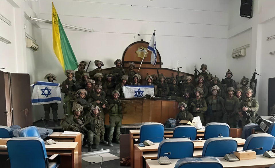 Lee más sobre el artículo El ejército israelí tomó el Parlamento de Gaza: “Los terroristas huyen hacia el sur”
