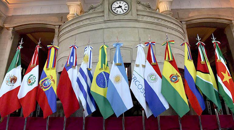 Lee más sobre el artículo Mercosur permitirá libre ingreso de bolivianos a Brasil, Argentina, Paraguay y Uruguay